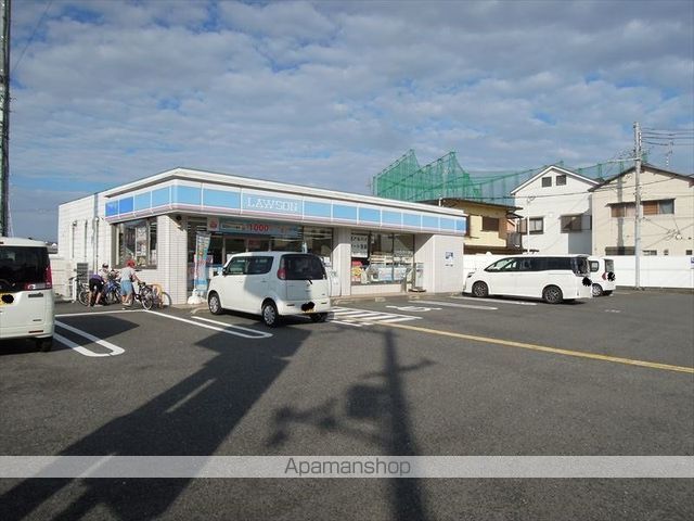 コンビニ　ローソン（コンビニ）まで868m