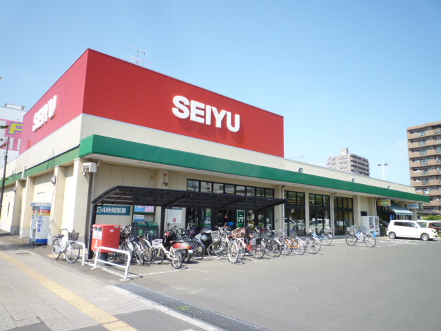 スーパー　西友鶴ヶ谷店（スーパー）まで1382m