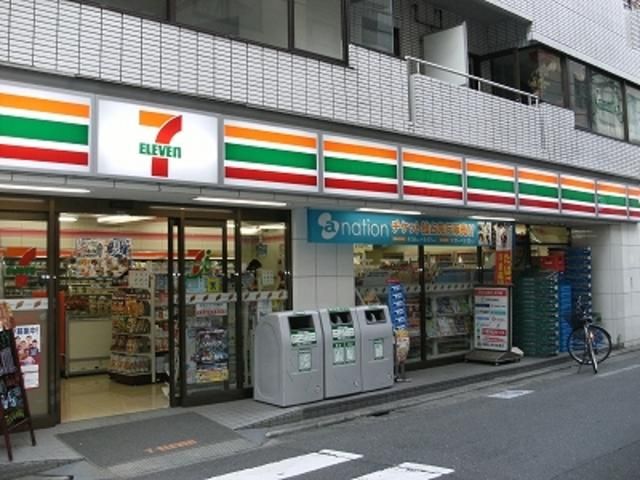 コンビニ　セブンイレブン（コンビニ）まで171m