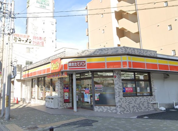 コンビニ　デイリーヤマザキ 岩塚駅店（コンビニ）まで479m