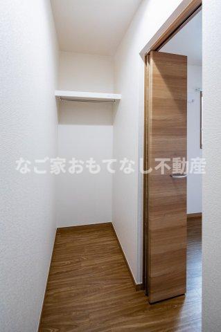 収納　同タイプ写真