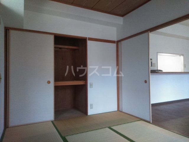 ラフィネ立川の内装写真