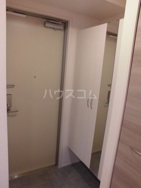 エヴァーラスティング千葉の玄関写真