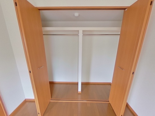 収納　※写真は別号室のものですので現状優先とさせていただきます。