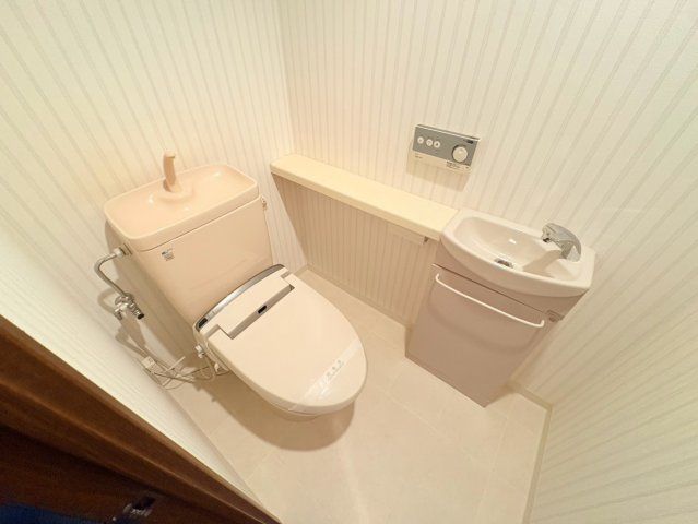 エスリード夙川東のトイレ写真