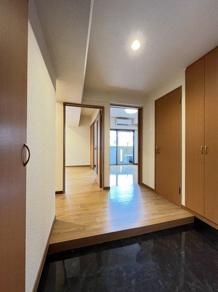 ユーロハイツ岩屋の玄関写真
