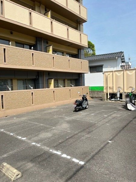 ユーロハイツ岩屋の外観写真