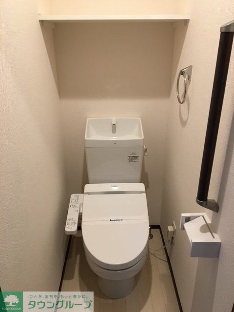レオネクストつるせ壱番館の玄関写真