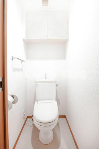 トイレ　清潔感のあるトイレです