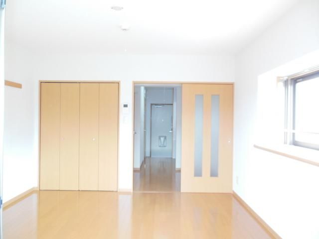 その他部屋・スペース　★明るい洋室です★