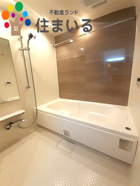 バス・シャワールーム　※写真は同型タイプとなります