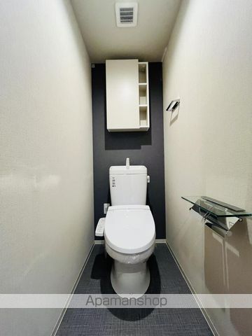 地下鉄御堂筋線 天王寺駅 徒歩12分 10階建 築2年のトイレ写真