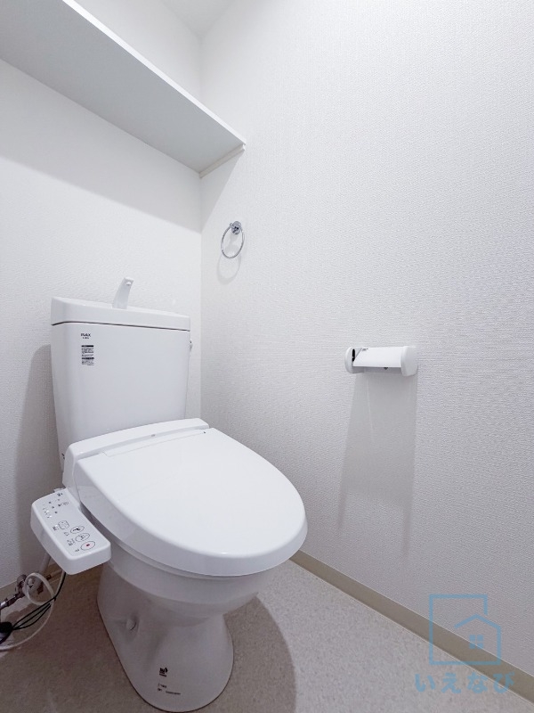 近鉄大阪線 長瀬駅 徒歩5分 3階建 築1年のトイレ写真