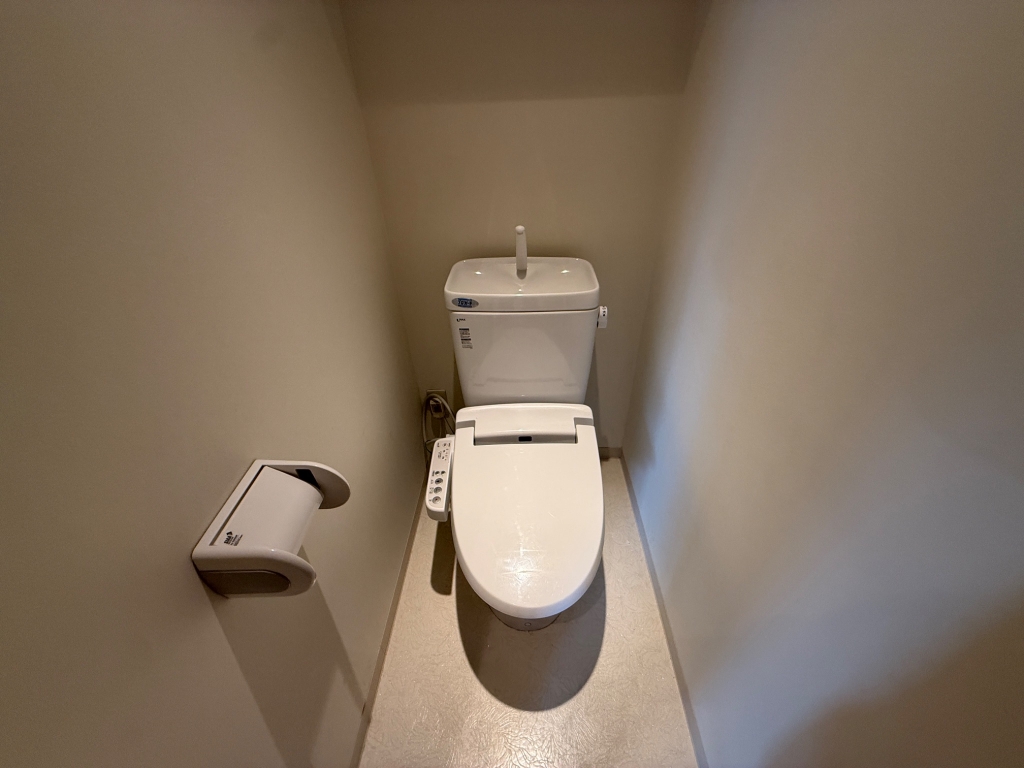 西宮北口ビル くすの木のトイレ写真