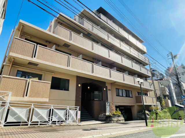 【中山手ミオ壱番館の建物外観】