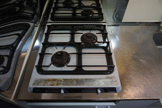 キッチン　２口コンロです