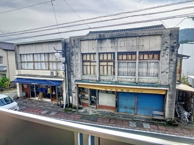 【高岡郡越知町越知のマンションの眺望】