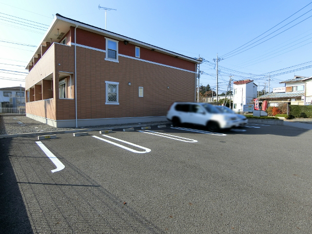 【宇都宮市兵庫塚のアパートの駐車場】