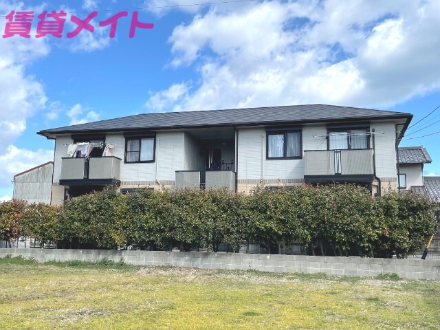 【Ｃａｓａ Ｗａｋａｍａｔｓｕ　Aのエントランス】