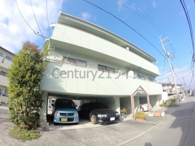 兵庫県宝塚市鹿塩１（マンション）の賃貸物件の外観