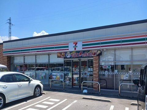 コンビニ　セブンイレブン上市町正印店（コンビニ）まで500m