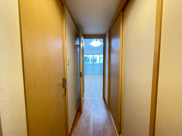 その他　玄関からの眺めです