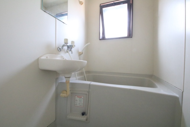 バス・シャワールーム　別室の参考写真です。※現況優先