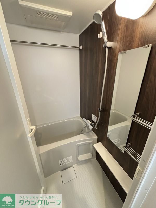 バス・シャワールーム　バス