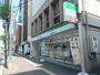 コンビニ　ファミリーマート（コンビニ）まで306m