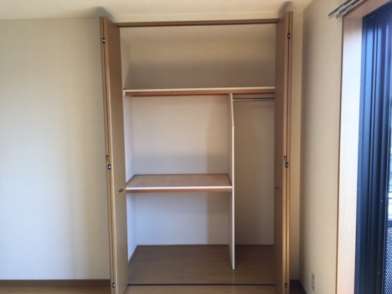 収納　参考写真　収納２か所あります。