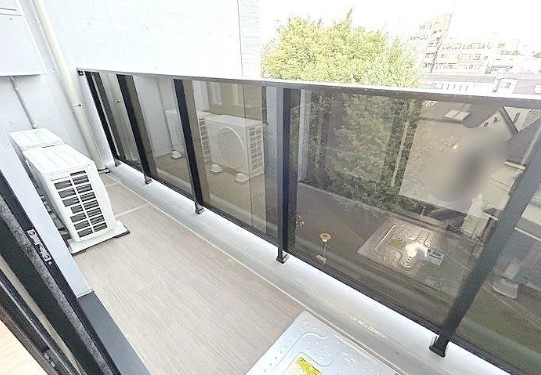 バルコニー　広々としたバルコニーです