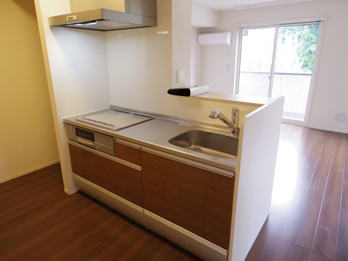 キッチン　カウンターキッチン(IH          付き)