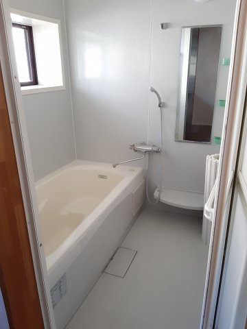 バス・シャワールーム　2022年7月撮影※現況を優先します