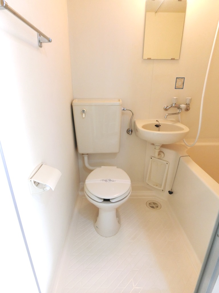 トイレ　＊別室参考