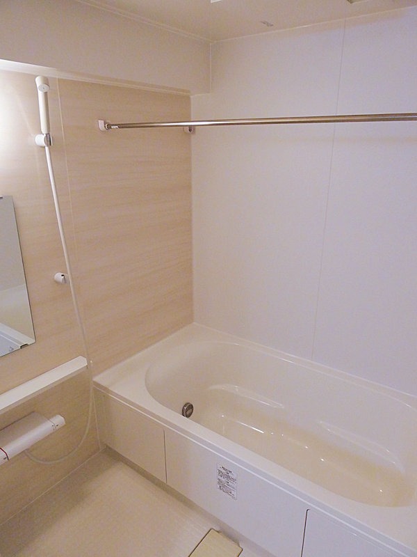 バス・シャワールーム　１坪風呂でゆったりくつろぎバスタイム☆