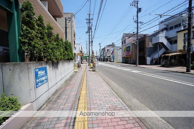 その他　前面道路（その他）まで1m