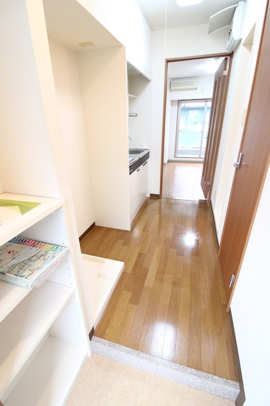 玄関　別部屋参考画像