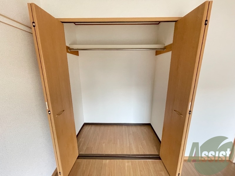 収納　クローゼット。荷物がたくさんあっても問題ないですね。