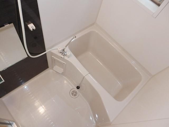 バス・シャワールーム　バスルーム