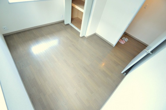 その他部屋・スペース　洋室７帖！角部屋で窓も多く明るいお部屋です（＊＾＿＾＊）