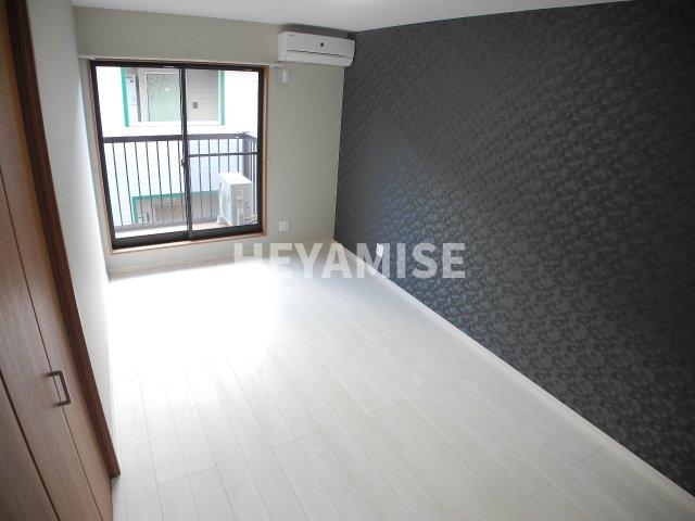 居室・リビング　※室内画像は別号室のもの