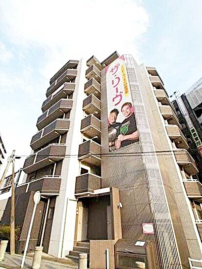 建物外観　【女性のお一人暮らしでも安心のセキュリティ♪】住環境良好！