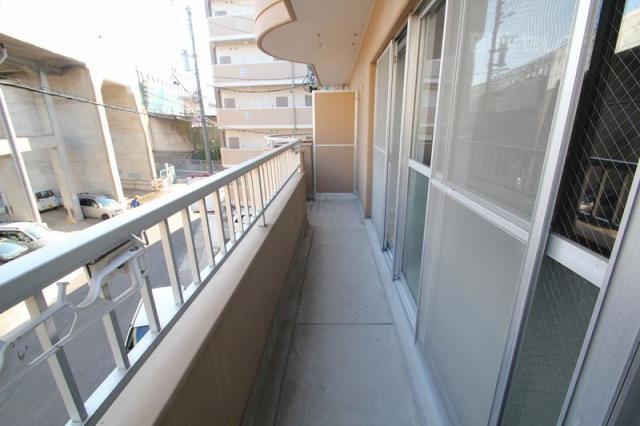 バルコニー　広々したバルコニーが２つもあります。
