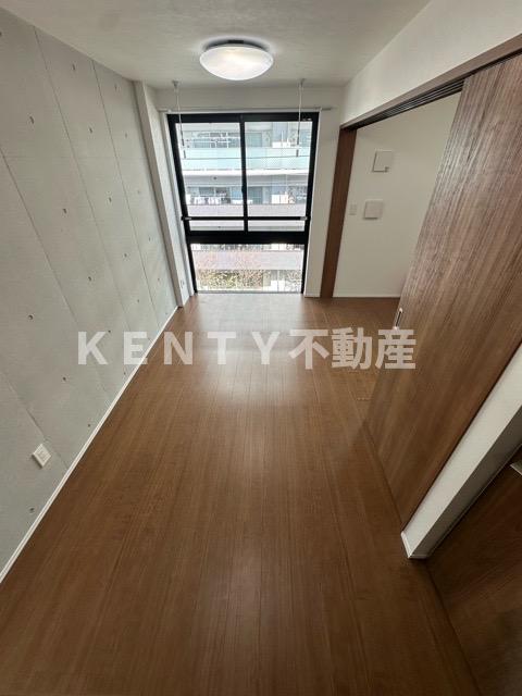 居室・リビング　使いやすい居間です