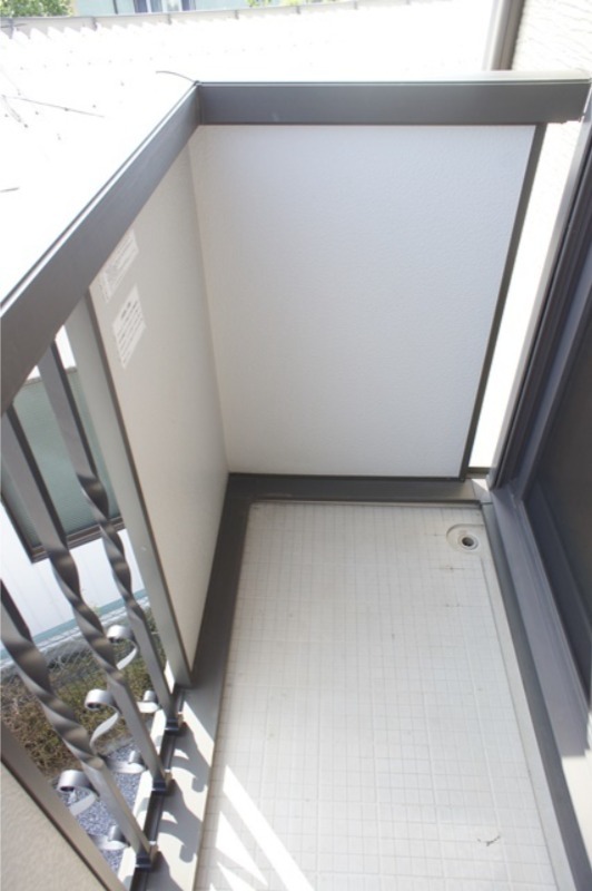 バルコニー　図面と現状に相違がある場合には現状を優先