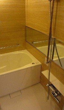 バス・シャワールーム　バスルーム