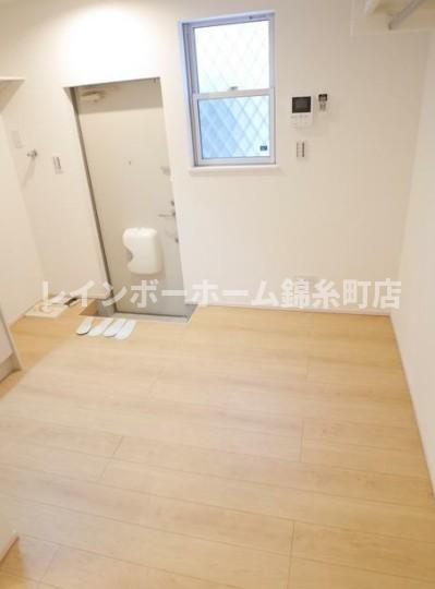 玄関　※別部屋参照写真となります。