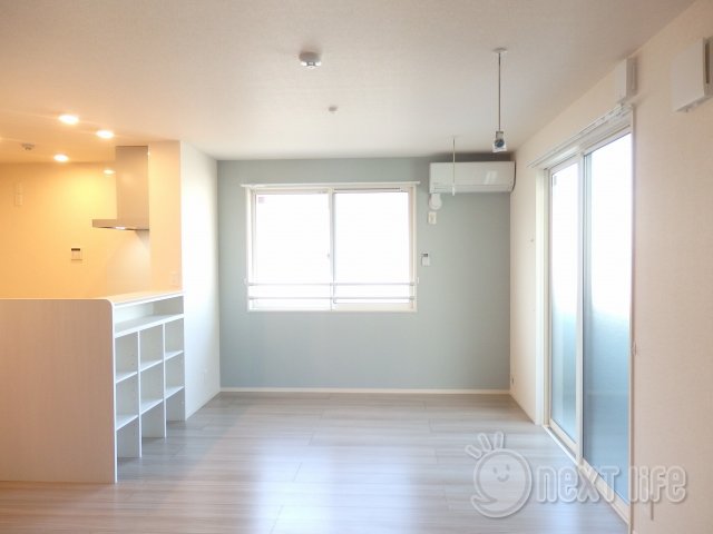 居室・リビング　マルベリー