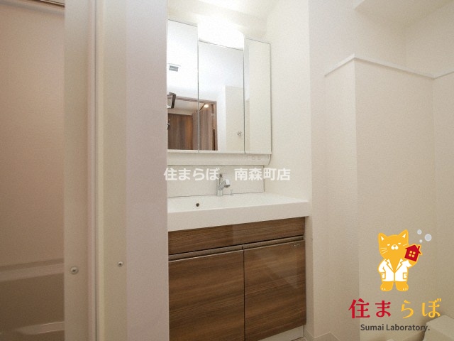 洗面設備　「日常をちょっと特別に、そんな暮らしを描いてみませんか？」