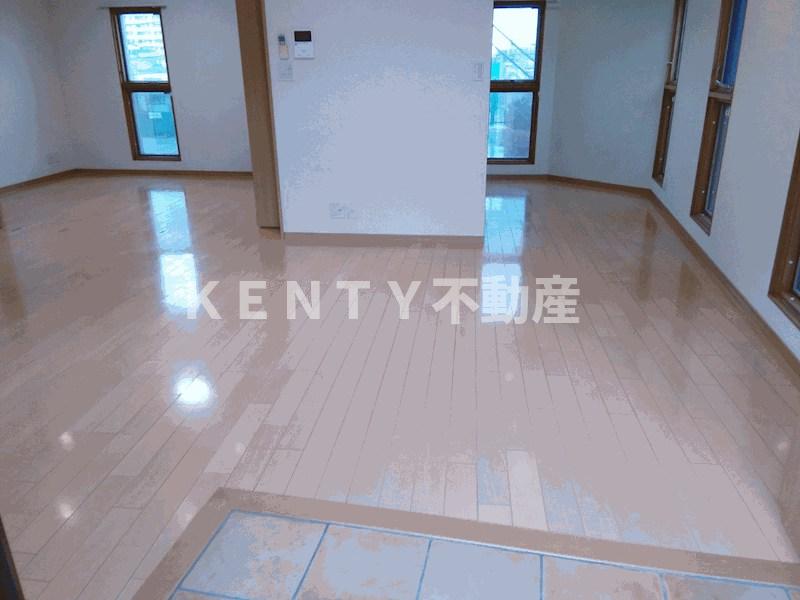 玄関　シンプルで使いやすい玄関です